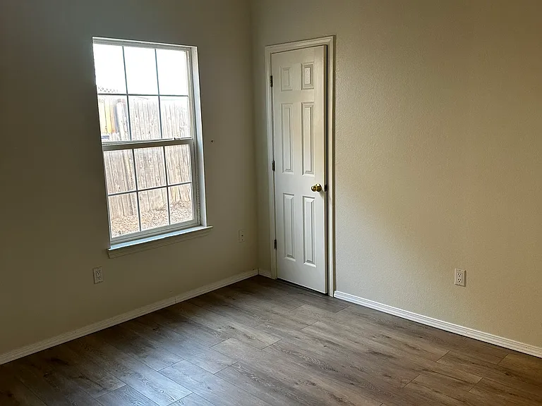 7620 Lakewood Ave NW — Photo 16