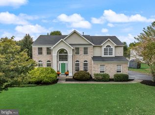 10 Brook Ln, Lumberton, NJ 08048