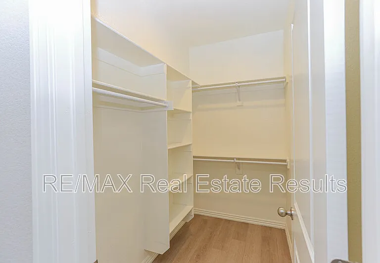 1401 Poigai Way #1 — Photo 27