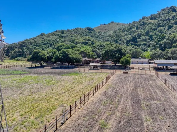 109 Old Stage Rd, Salinas, CA 93908