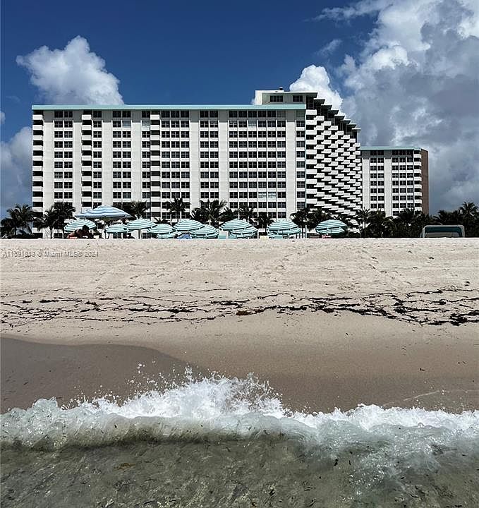 1st image of 2899 Collins Ave APT 602