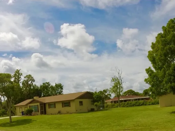 7302 Lobelia Rd, Fort Myers, FL 33967
