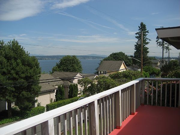 Lake View Home