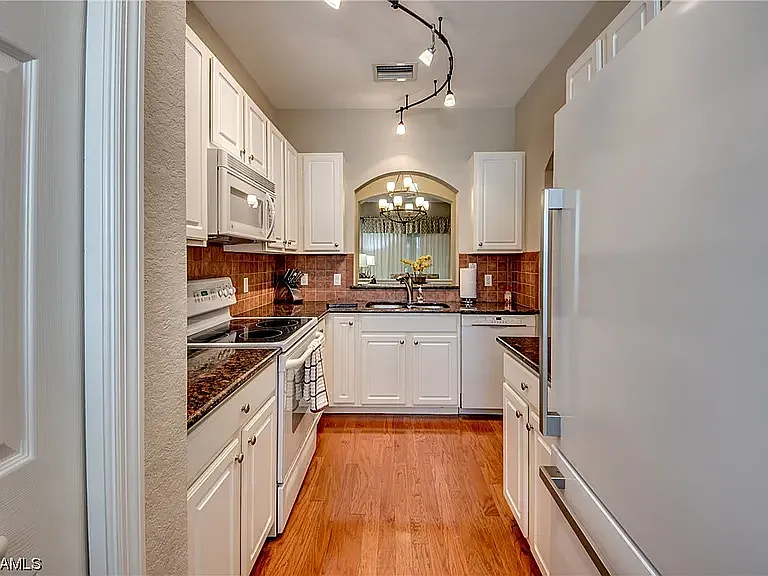 7856 Lake Sawgrass Loop #4212 — Photo 3