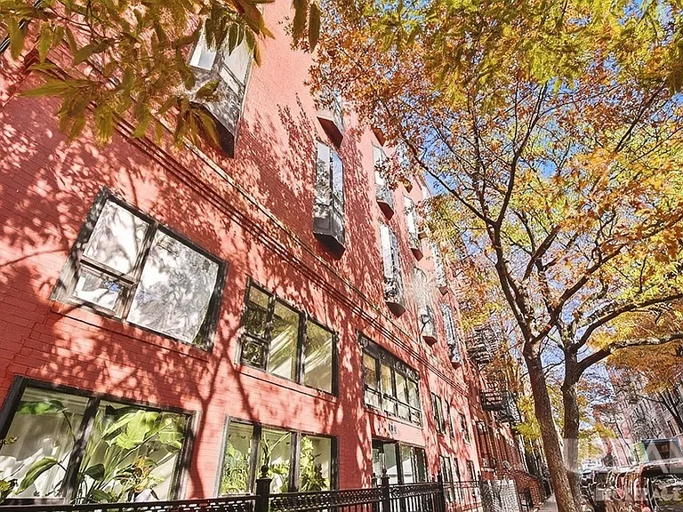 123 Bank St #190 — Photo 10