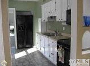 27265 Bohn St, Roseville, MI