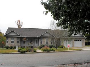 112 Long Meadow Dr, De Queen, AR 71832