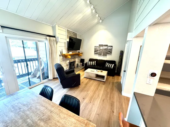 2289 Sierra Nevada Rd, Mammoth Lakes, CA