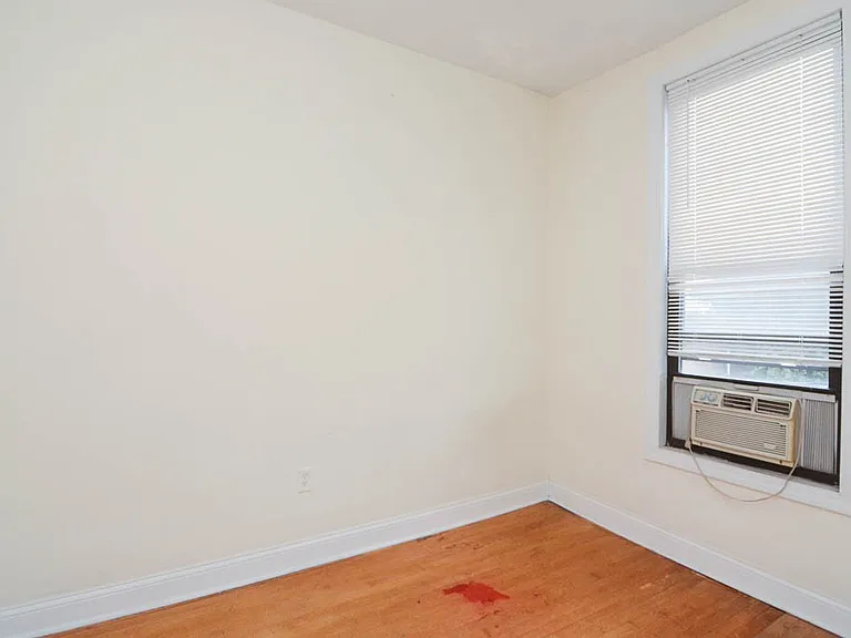 2347 W 24th Pl #R4 — Photo 12