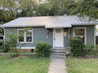 615 N Carroll Blvd, Denton, TX 76201