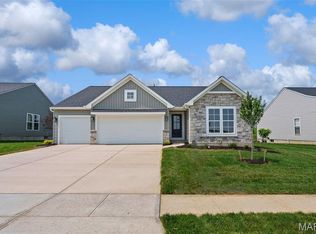28923 Old Court Dr, Foristell, MO 63348