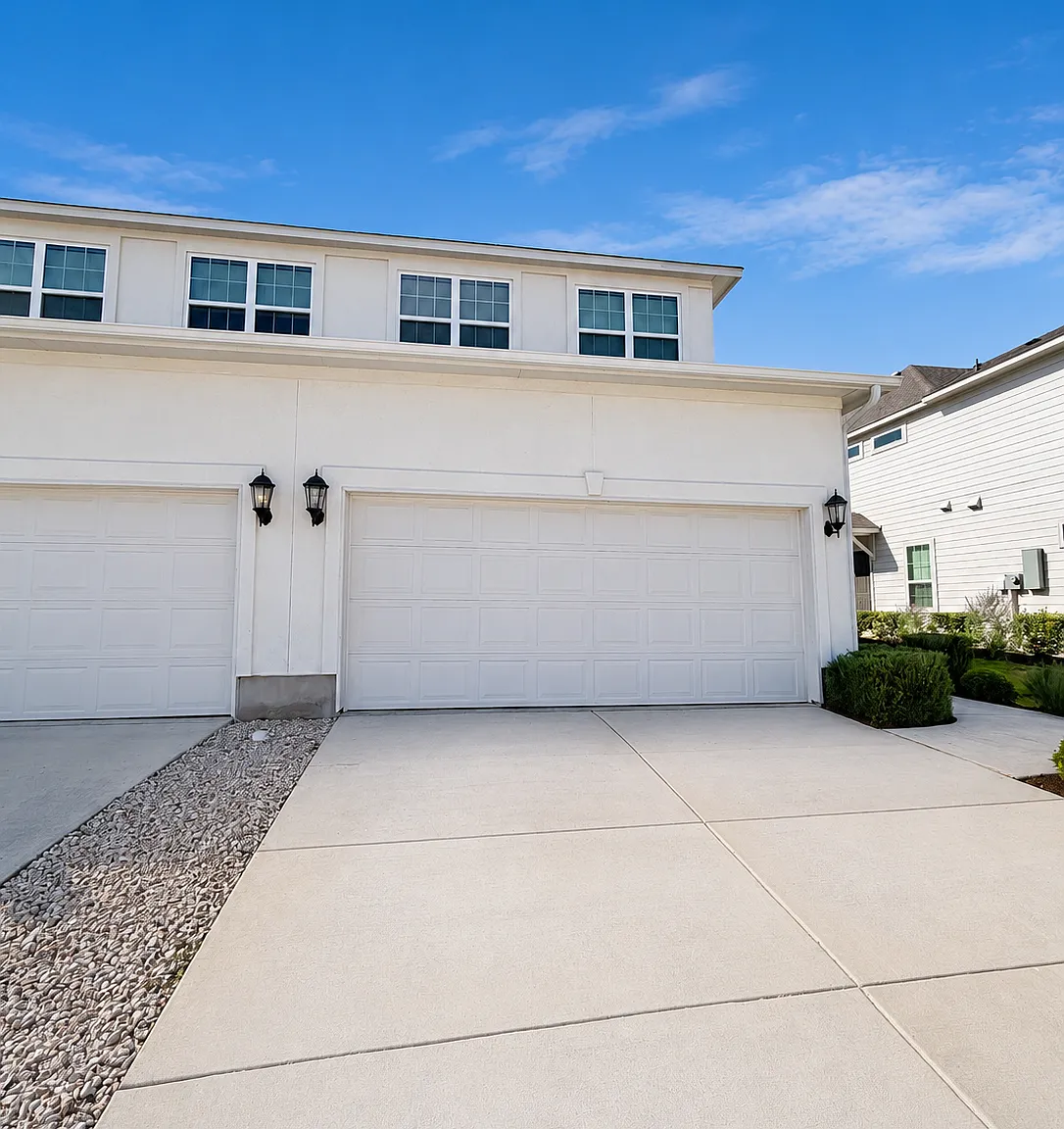 3 bed, 2.5 bath, 1443 sqft, $1,899 — Photo 2