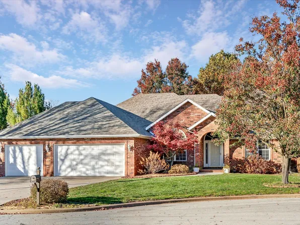 4281 E Sherwood Circle, Springfield, MO 65802