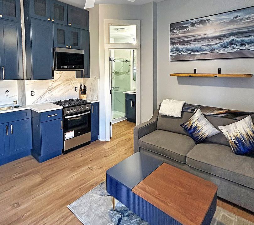 1st image of 1524 4th Ave #3