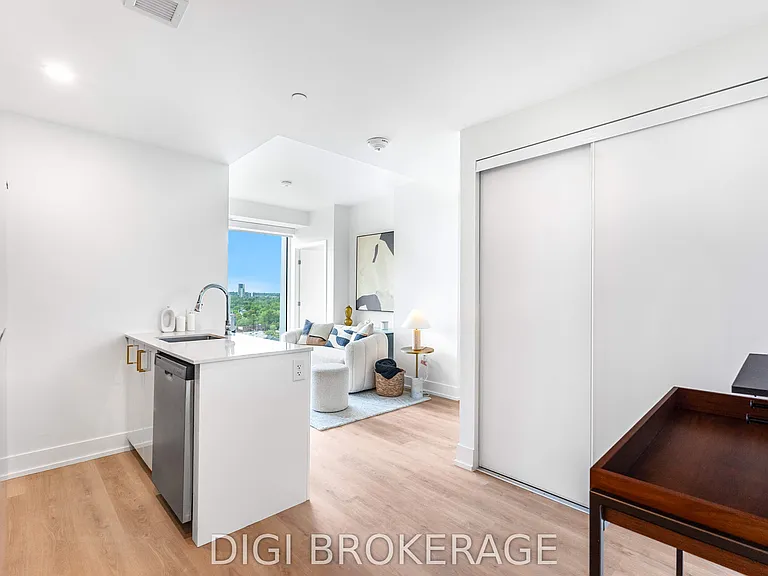 2070 Scott St #1101 — Photo 9