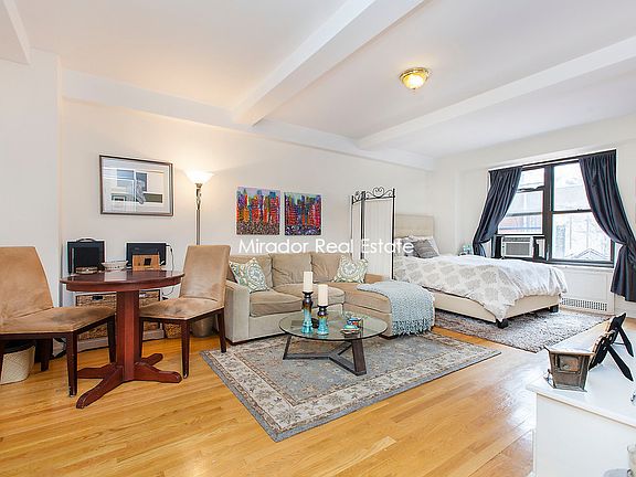 5th image of 200 W 15th St APT 2F