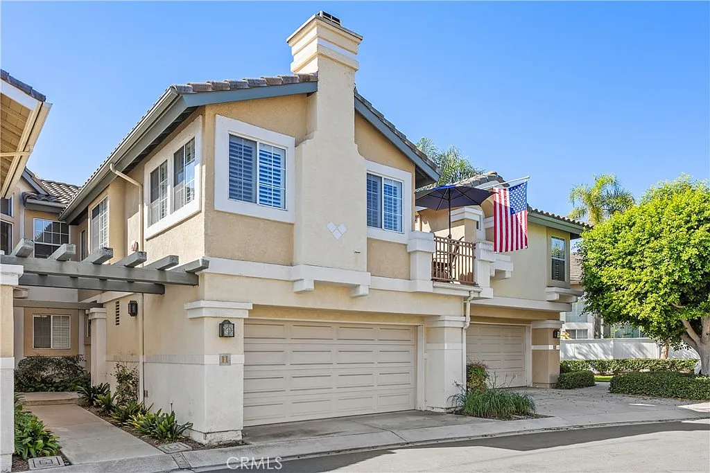 2 bed, 1105 sqft, $3,800 — Photo 3
