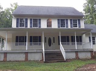 17323 Burchett Ln, Beaverdam, VA