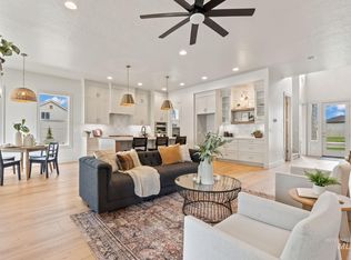 726 W Contender Dr, Meridian, ID 83642