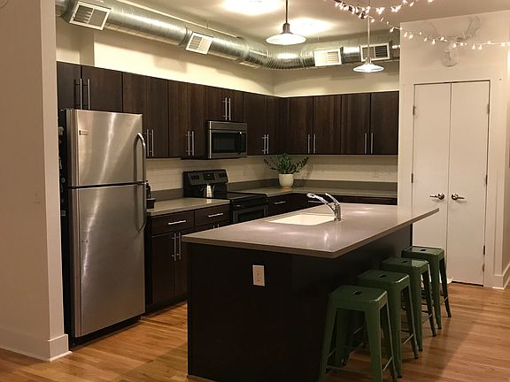 2nd image of 1412 Republic St APT 101