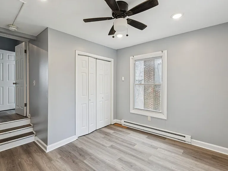 21 E Price St — Photo 24