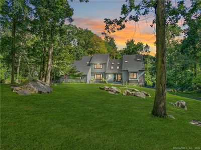 54 Merriebrook Ln, Stamford, CT, 06902