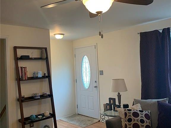 5th image of 1213 Middleberry Dr