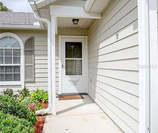 3rd image of 2864 Forest Edge Dr