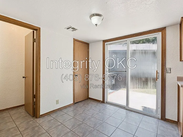 413 Manner Park Ave — Photo 30