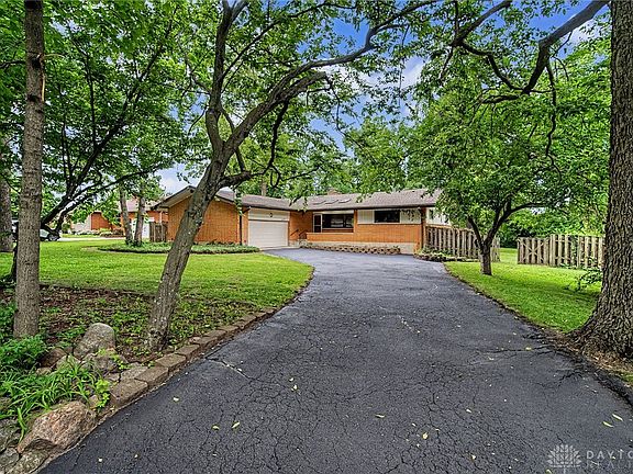 2nd image of 2525 Big Woods Trl