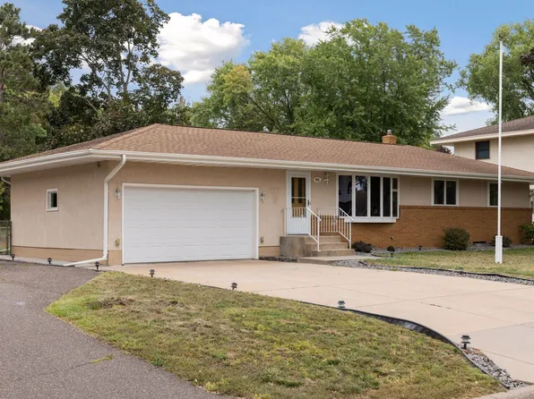 431 Eldridge Ave E, Maplewood, MN 55117
