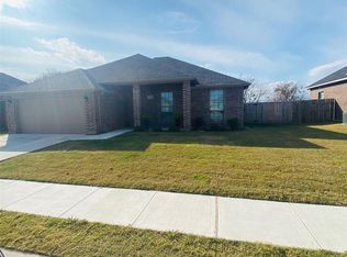713 Hadley Ln, Valley View, TX 76272