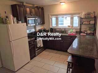 20 Hunting St #2, Cambridge, MA 02141