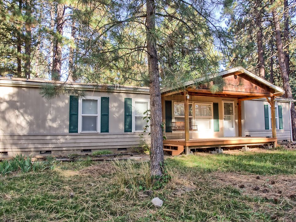 Awesome wooded lot  !