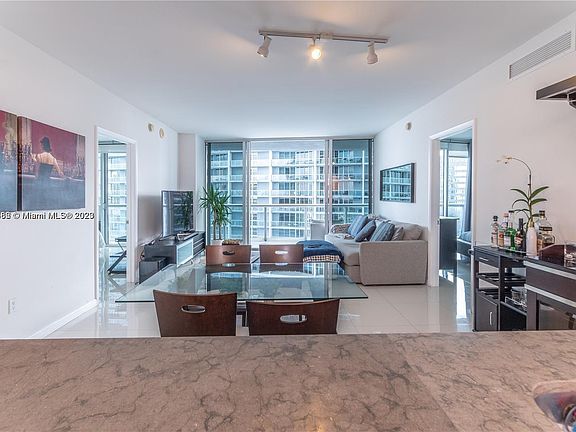 3rd image of 475 Brickell Ave APT 3509