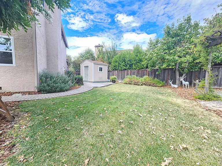 795 Avante Pl — Photo 23