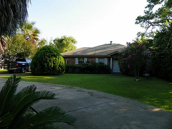 3rd image of 8701 Highway 6