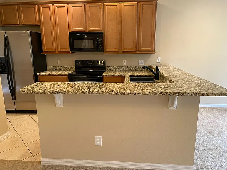 208 Canterbury Bell Dr — Photo 8