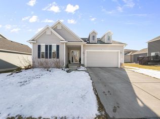 6011 Saturn Dr, Madison, WI 53718