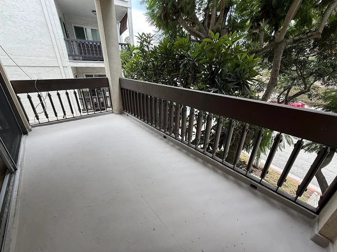 6100 Buckingham Pkwy — Photo 3