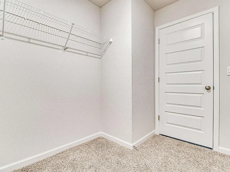 1756 Paisleigh Dr — Photo 13