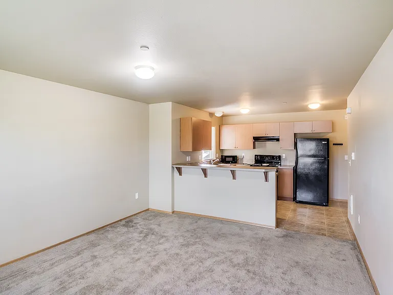 Glacier Vista Apartments — Photo 7