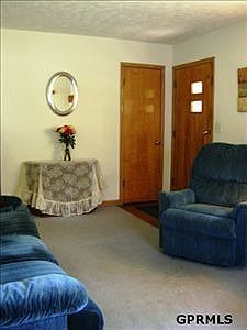 3rd image of 7502 Erskine St
