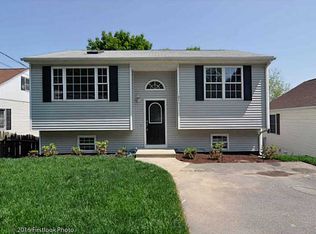 31 Myra St, Providence, RI 02909