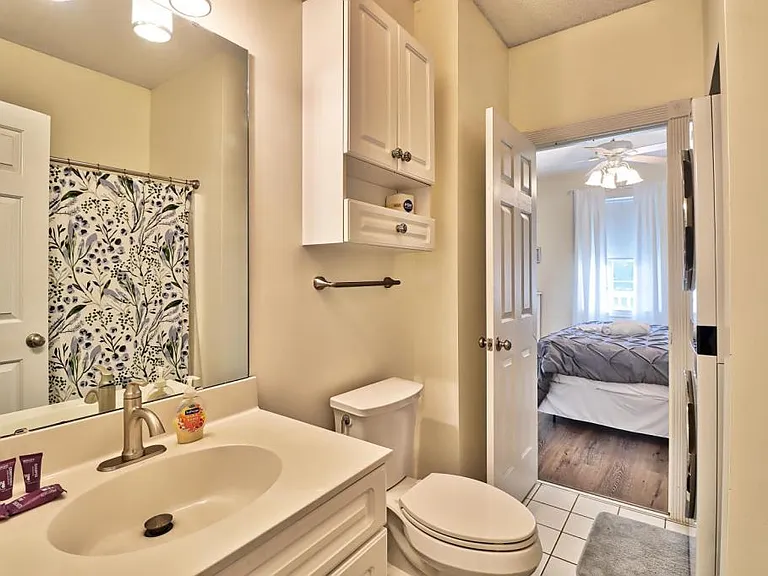698 Riverwalk Dr — Photo 12