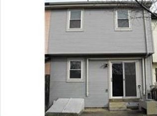 14 Nottingham Ct, Reading, PA 19601