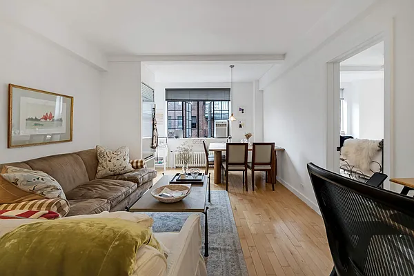 Sold by Compass | media 2