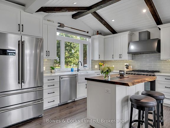 5th image of 2151 Little Chipmunk Rd