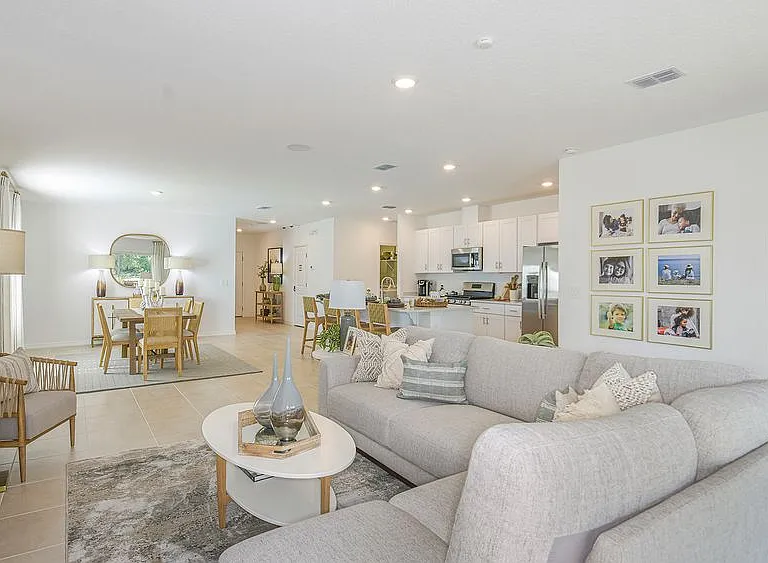 33988 Sky Blossom Cir — Photo 2