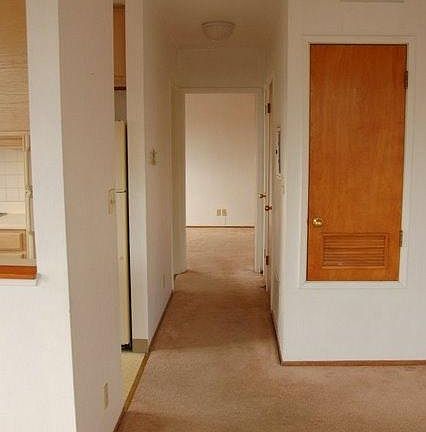 3rd image of 859 Vermont St APT 5